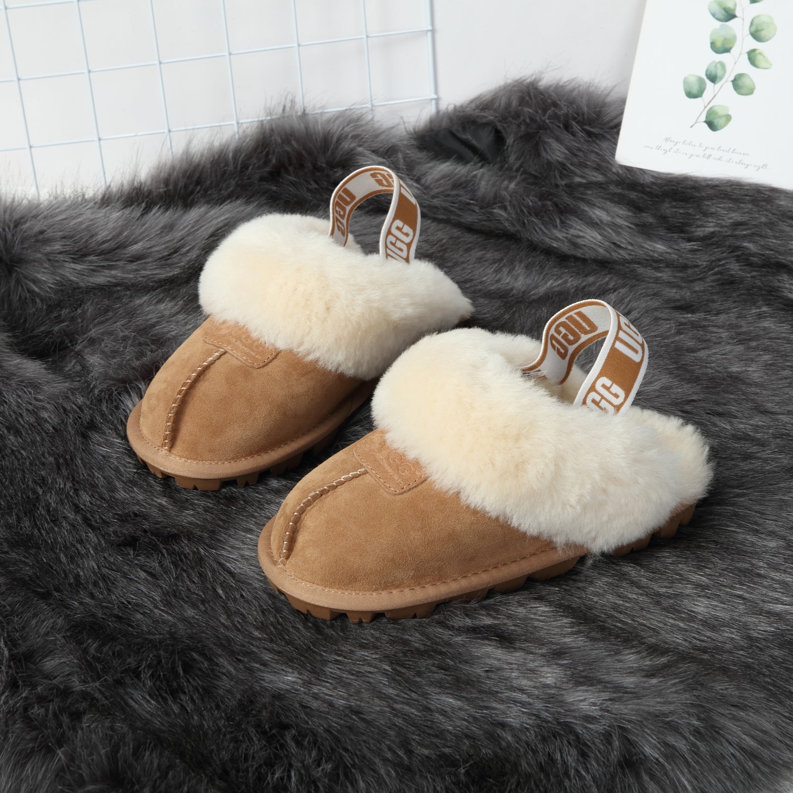 DKUGG ANSLEY SLIPPER - Size L 39/40 - Chestnut