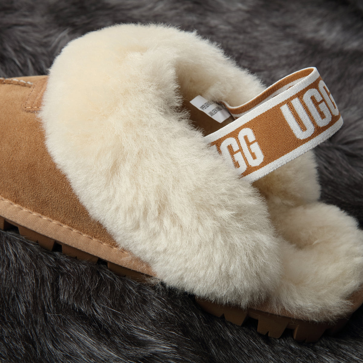 DKUGG ANSLEY SLIPPER - Size M 37/38 - Chestnut
