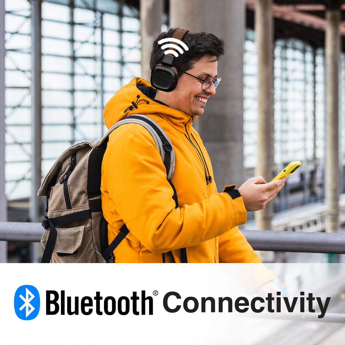 Soundtec Wireless On-Ear Headphones Brown