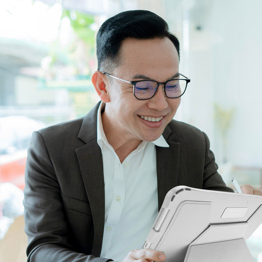 Laser iPad 10.9-inch Wireless Keyboard Case White