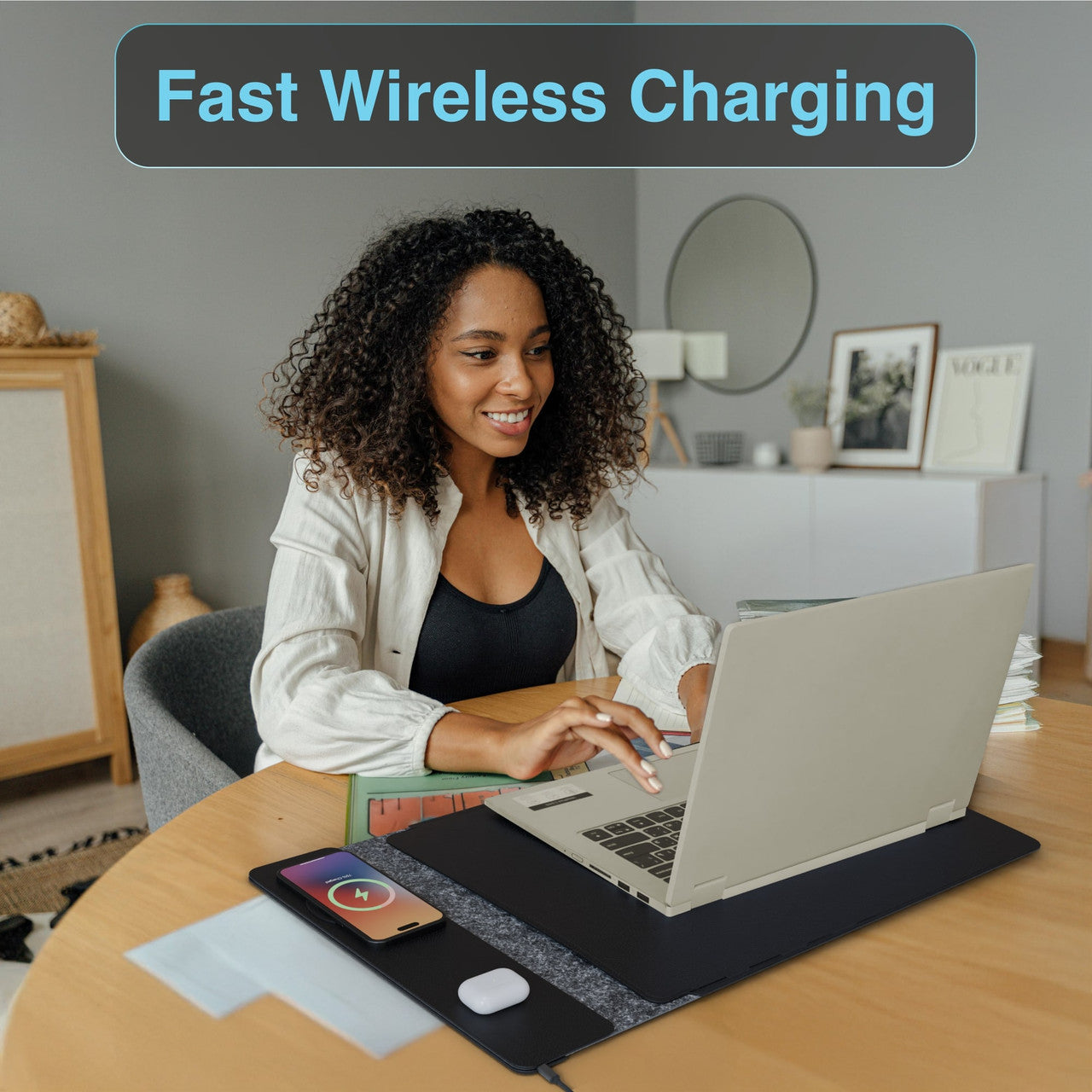 Laser Wireless Charging Laptop Sleeve Up to 16 Inch Black