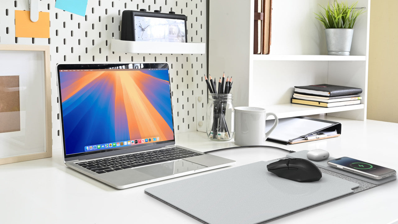 Laser Wireless Charging Laptop Sleeve Up to 16 Inch Grey