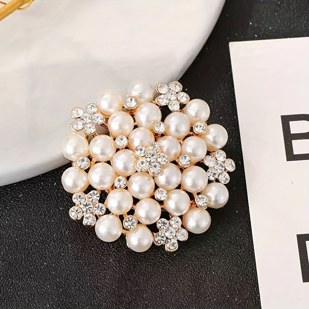 Elegant Women's Pearl Brooch, Floral Crystal and Pearl Brooch for Women's Dance Party Wedding Bride Fashion Jewelry