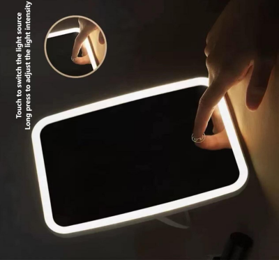 Portable LED light strip makeup mirror, very suitable for home, travel and office use. High-definition mirror surface, metal frame, intelligent touch button, three-color light switching, adjustable brightness, USB power supply