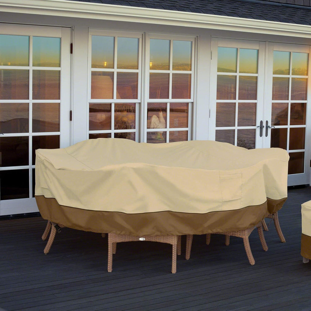 Round Patio Furniture Cover with Umbrella Hole: Waterproof 4-Season Protector for Garden, Balcony Table & Chair Sets(155x60 cm LxH)