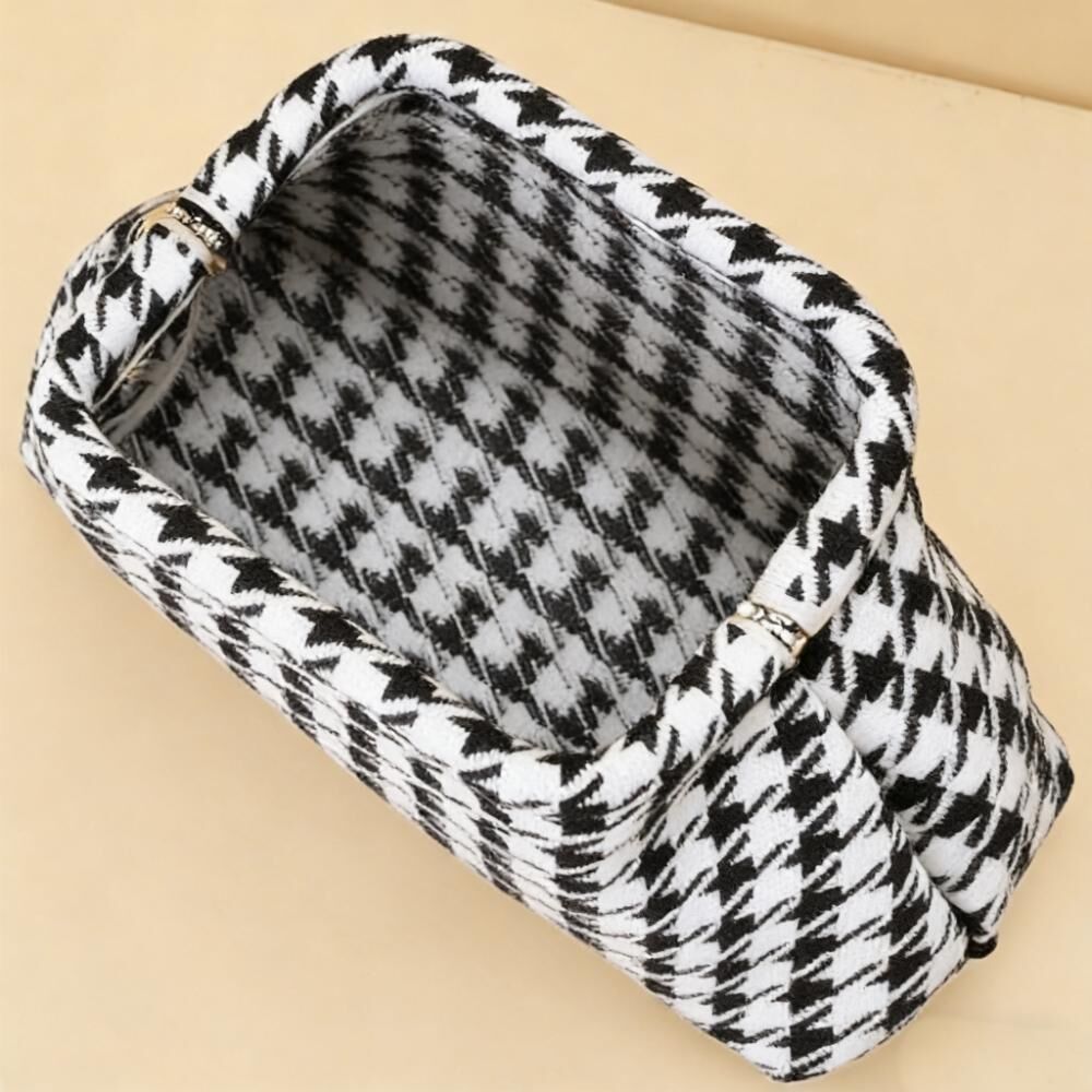 Houndstooth Knit Cloud Bag: Commute & Daily Handbag, Portable Storage Clutch (Black) | Other Colors Available in Store