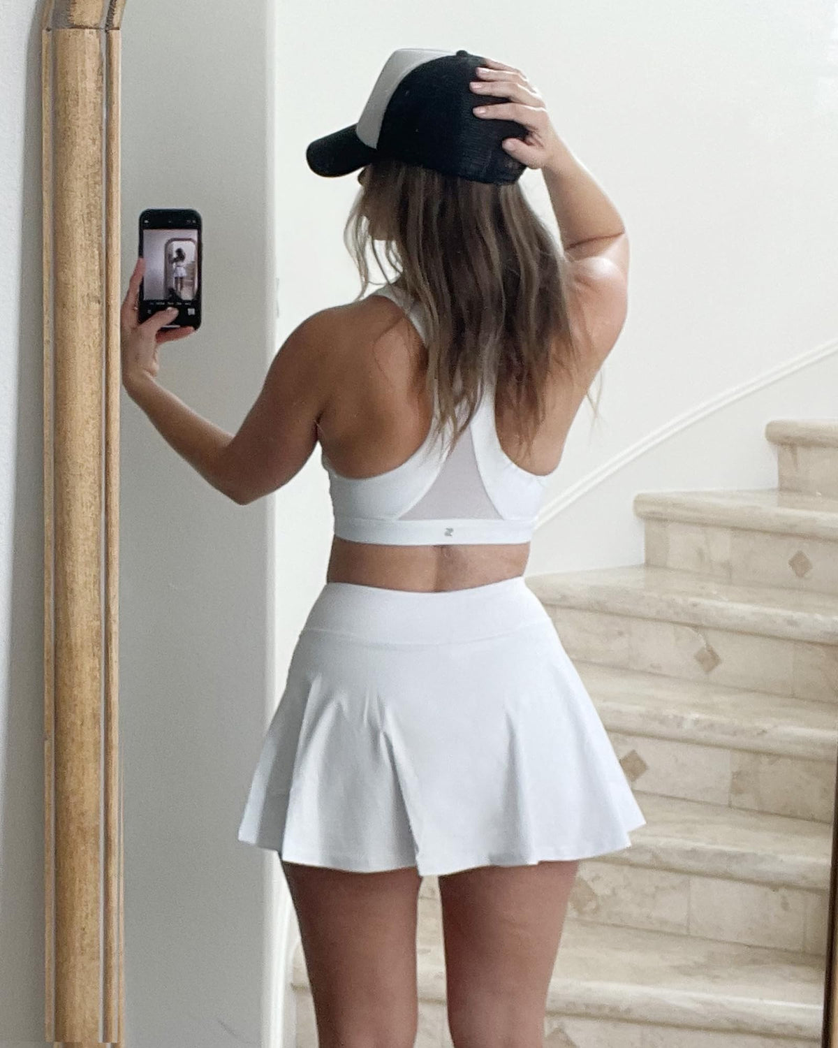 Women's Tennis Skirt with Pockets & Built-in Shorts – High-Waisted Golf Running Skort for Active Lifestyle, Sporty Fitness Wear (White,XL)