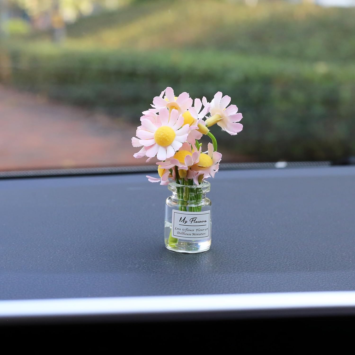 Daisy Car Dashboard Decorations: Cute Aesthetic Interior Accessories for Australian Women’s Cars