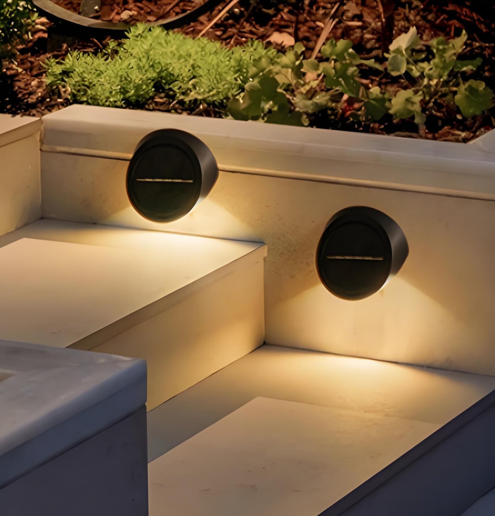 Solar Outdoor Wall Lights (4-Pack): IP44 Waterproof LED Sconces for Garden, Patio & Pathway Lighting（Warm light）