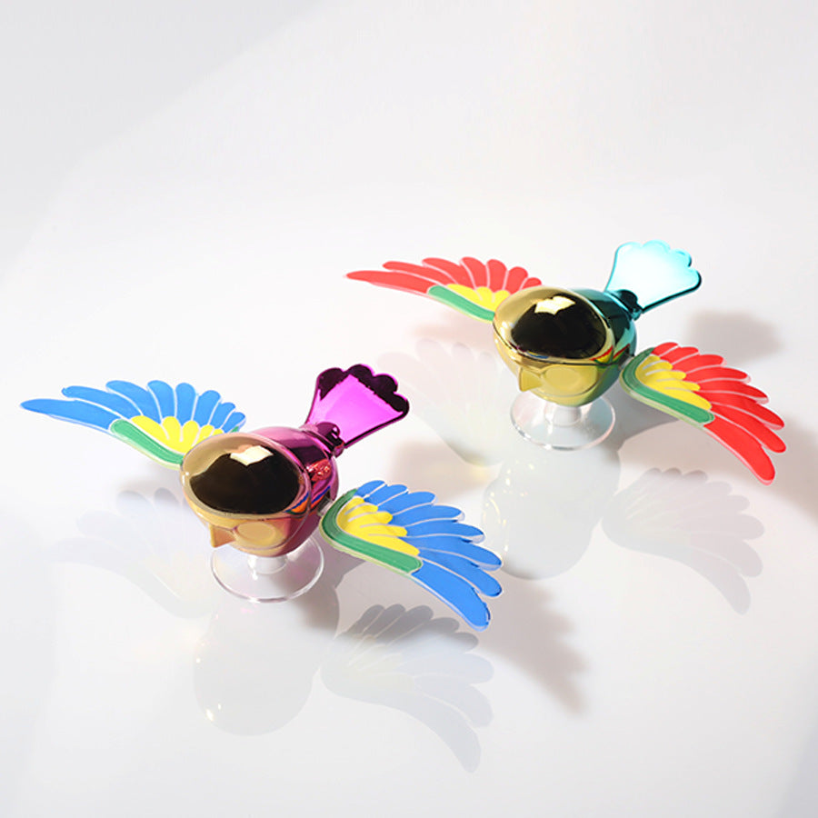 30km/h Wing-Flapping Car Bird Decoration (2-Pack): Red &amp; Blue Wing Ornaments with Strong Adhesive for Car, Mirror, Motorcycle, Helmet