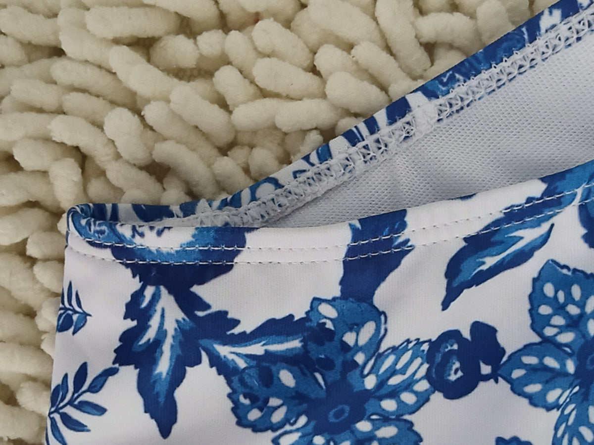 Elegant Chinese-Inspired Printed Bathing Suit With Eye-catching Blue And White Motif Size M