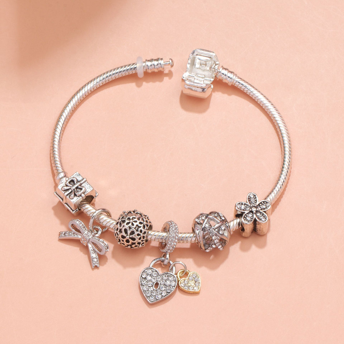 Hollow Out Crystal Flower Heart Bow Charm Bracelet(silver-toned,21cm)