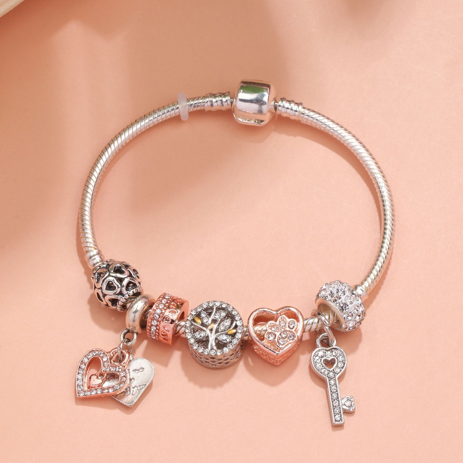 Crystal-studded Hollow Heart Key Tree of Life Bracelet(silver,18cm)