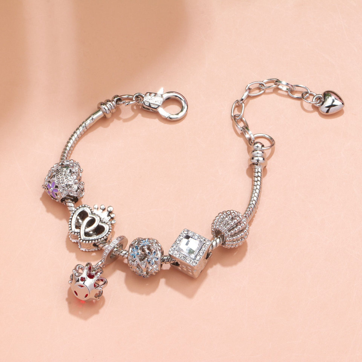 Hollow-out Rhinestone Heart Flower Charm Bracelet(Silver,16cm)