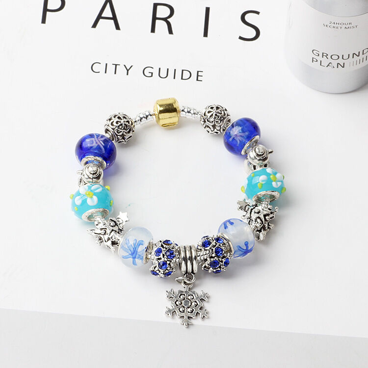 Christmas Snowman &amp; Pine Tree Bead Bracelet with Snowflake Pendant Bracelet(18cm)
