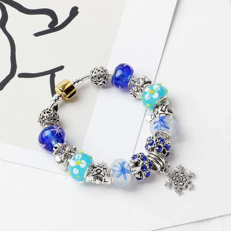 Christmas Snowman & Pine Tree Bead Bracelet with Snowflake Pendant Bracelet(20cm)