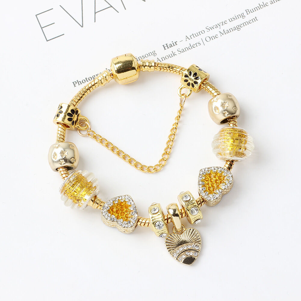 Golden Rhinestone Heart Charm Beaded Snake Chain Bracelet(18cm)