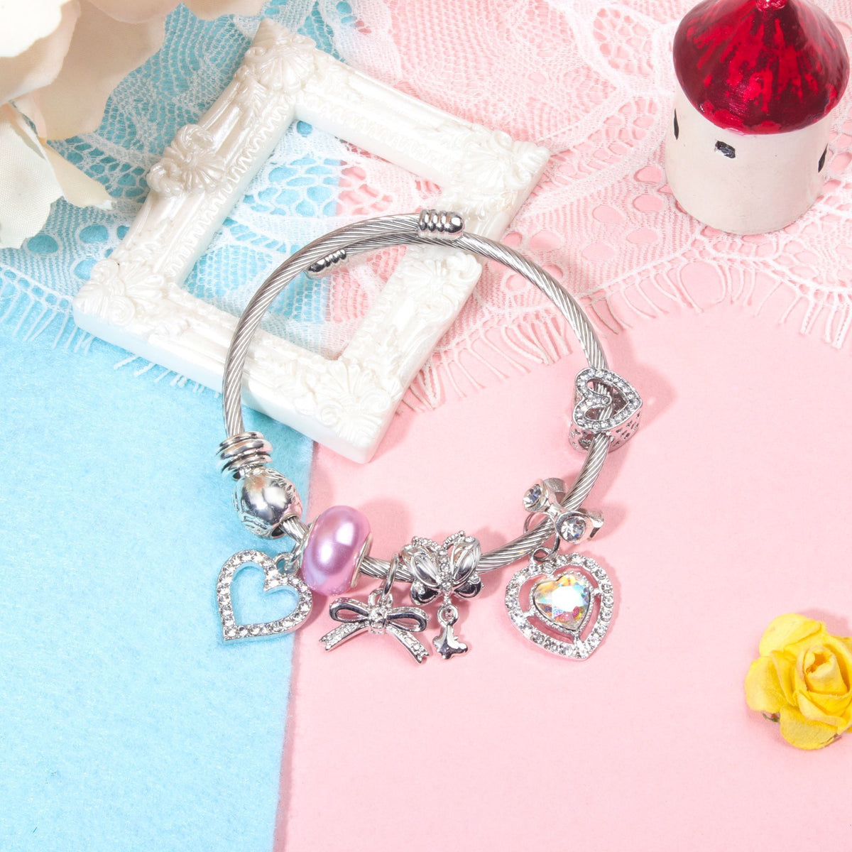 Cute Heart-shaped Beaded Bracelet with Rhinestones(19cm)