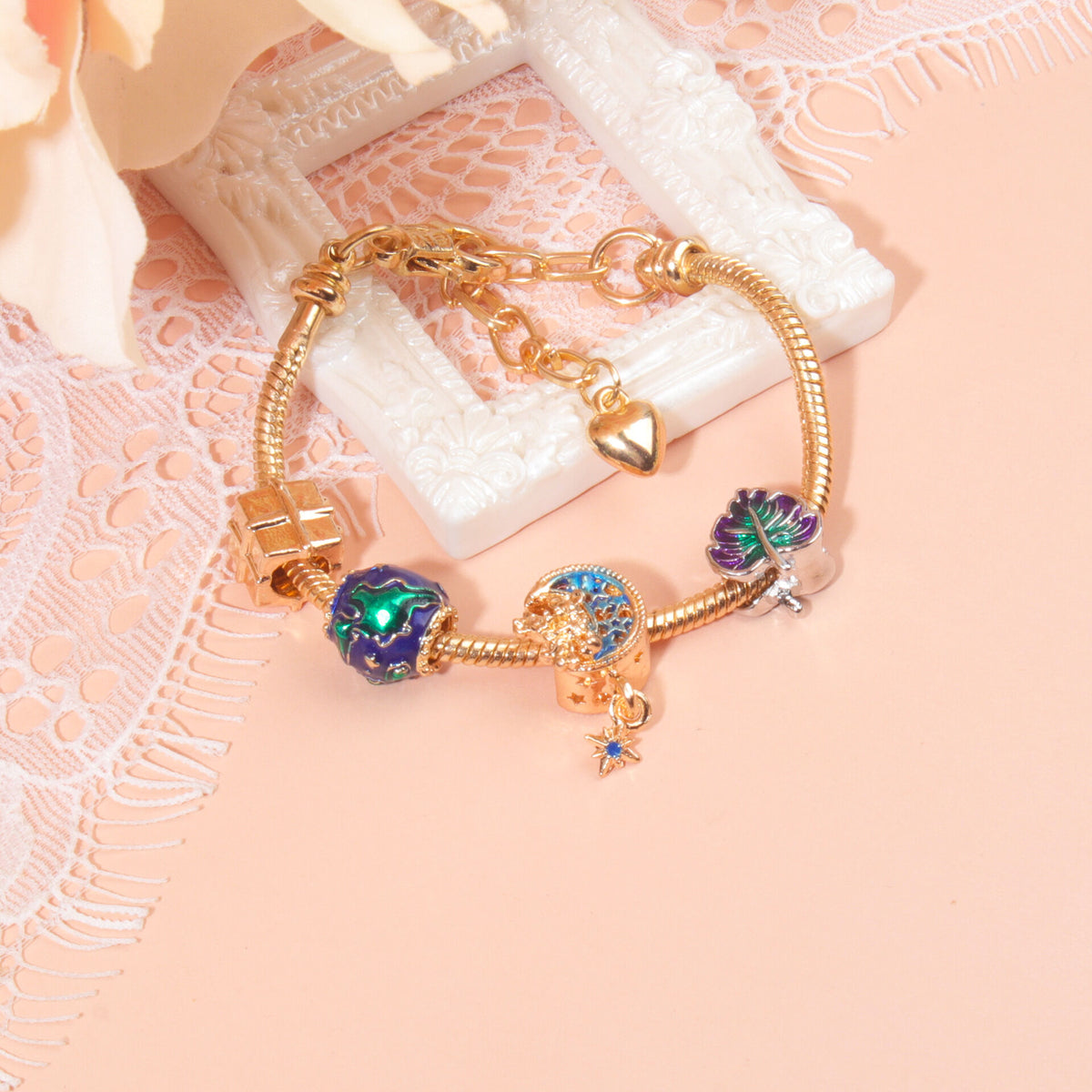 Colorful Leaf Moon Star Pendant Versatile Gold Bracelet(19cm)