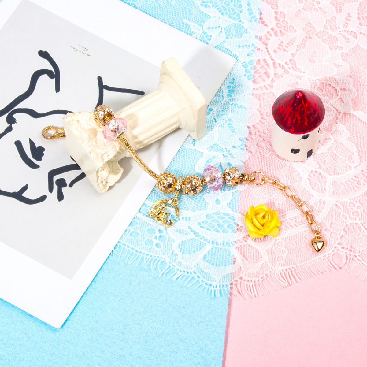 Sweet Style Crystal Rhinestone Gold Star Moon Pendant Cute Pink Bead Bracelet(19cm)