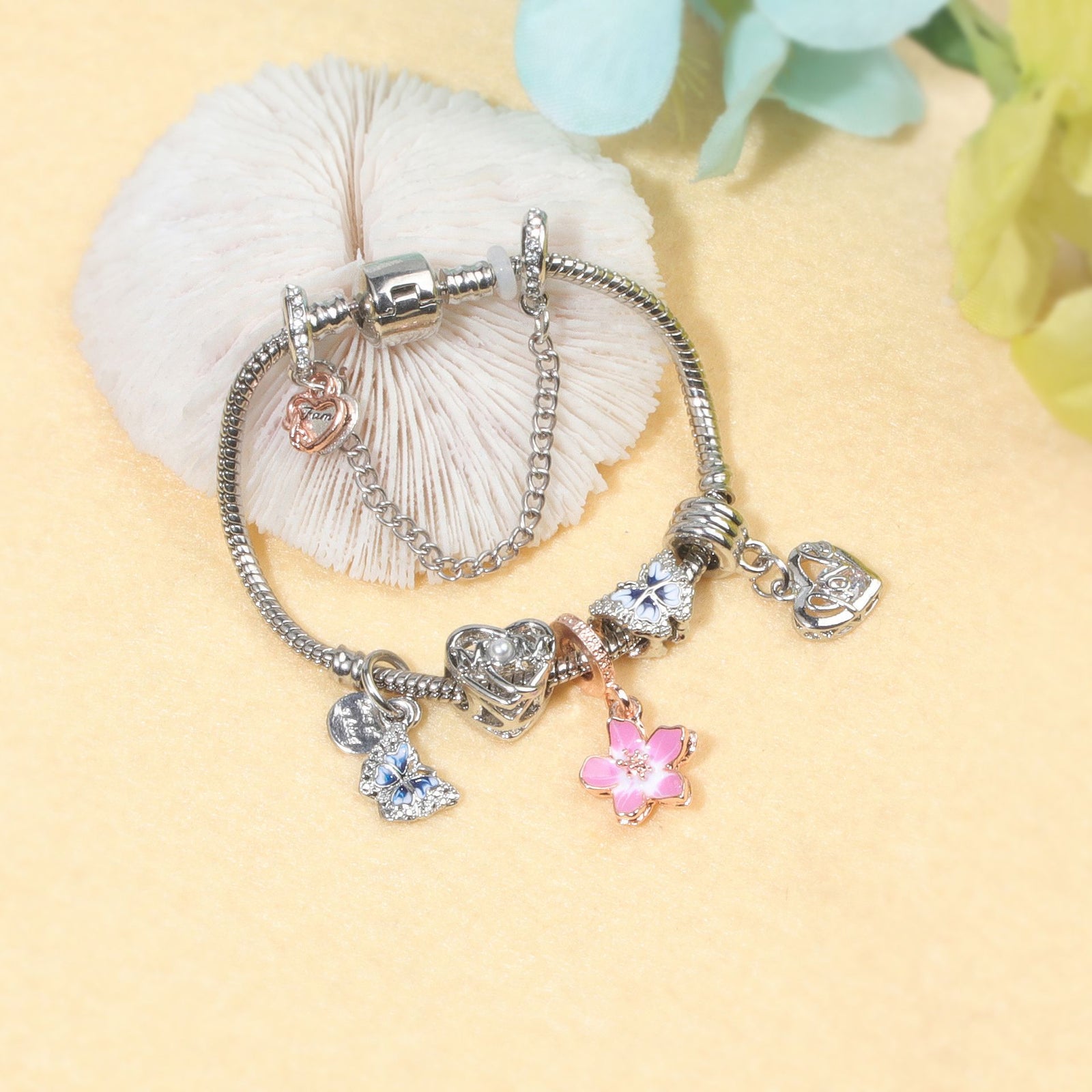 Blue Butterfly Glass Bead & Pink Flower Pendant Charm Bracelet(18cm)