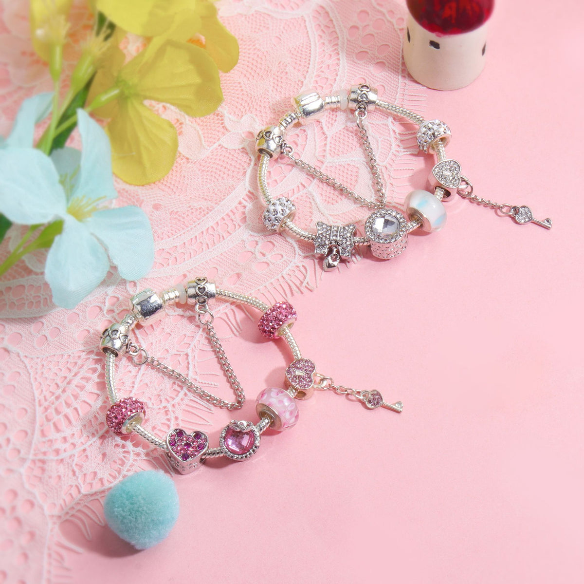 Classic Rhinestone-Inlaid Glass Bead Dreamcatcher Bracelet(pink-19cm)