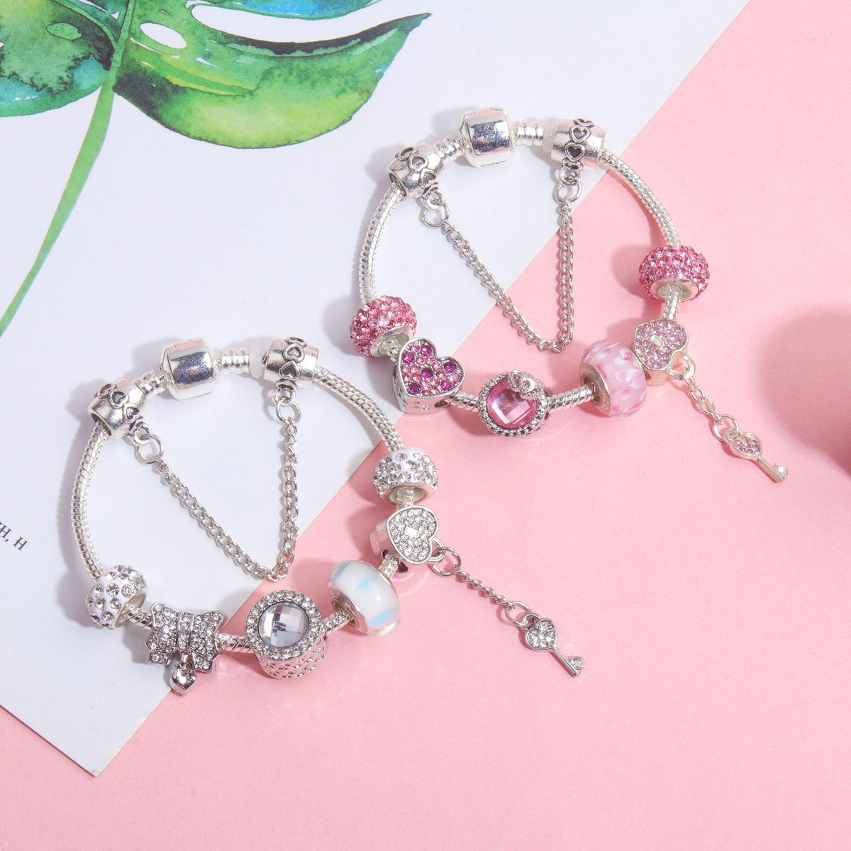 Classic Rhinestone-Inlaid Glass Bead Dreamcatcher Bracelet(silver-17cm)