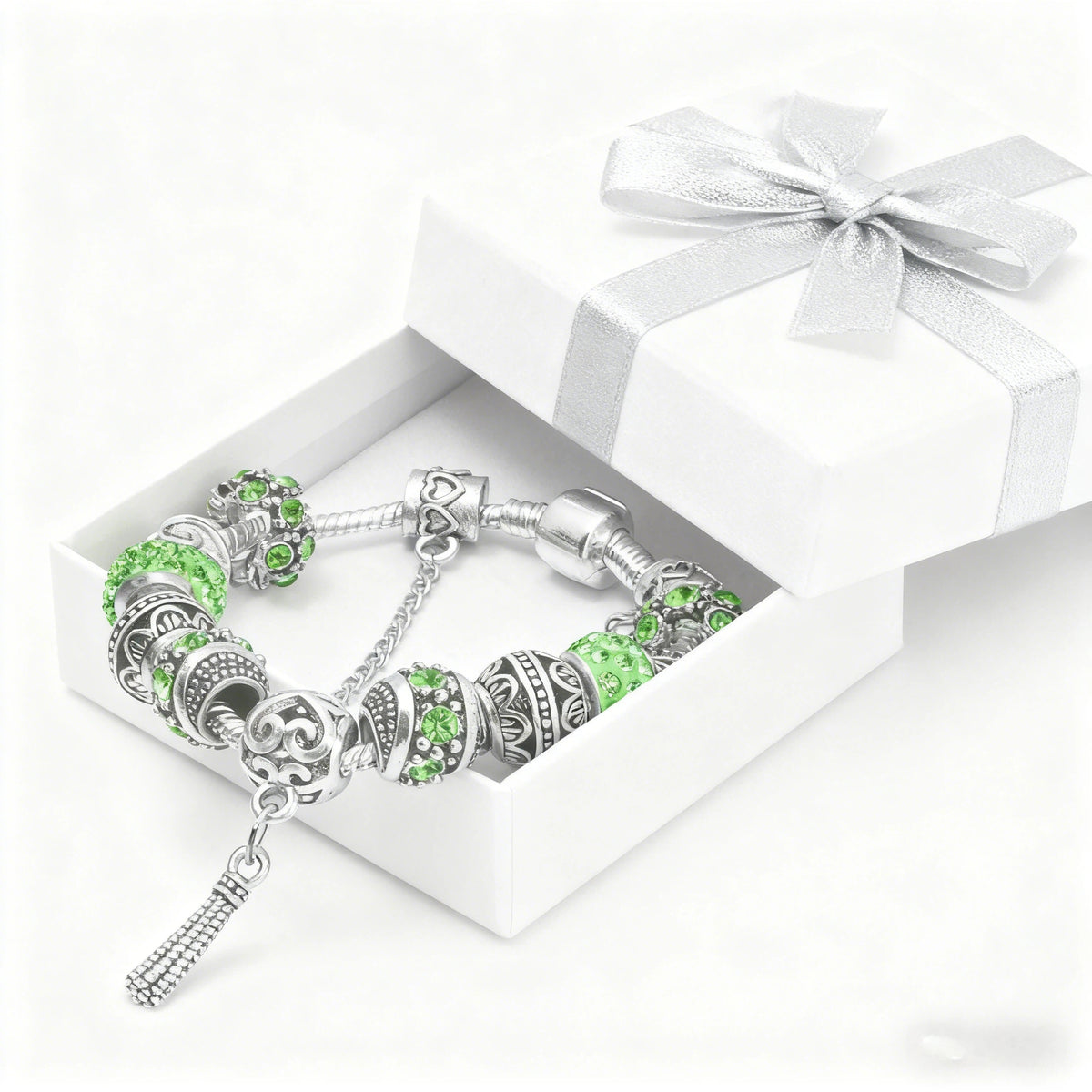 Women’s Vintage Silver-Plated Charm Bracelet - Crystal-Embedded Hollow Carved Multi-Bead Fashion Jewelry(green-17cm)
