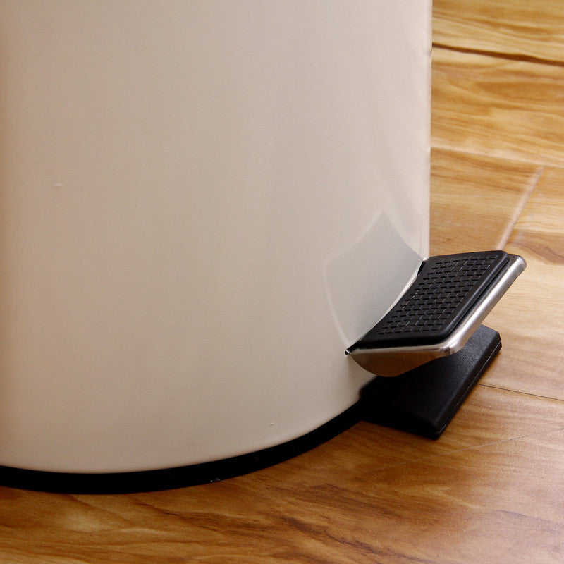 5L Round Lidded Trash Can Foot Pedal Garbage Bin for Kitchen Bathroom Hotel-White