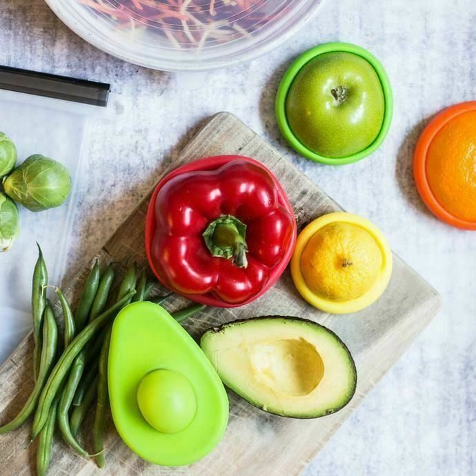 2 Pcs Avocado Saver with Silicone Cover