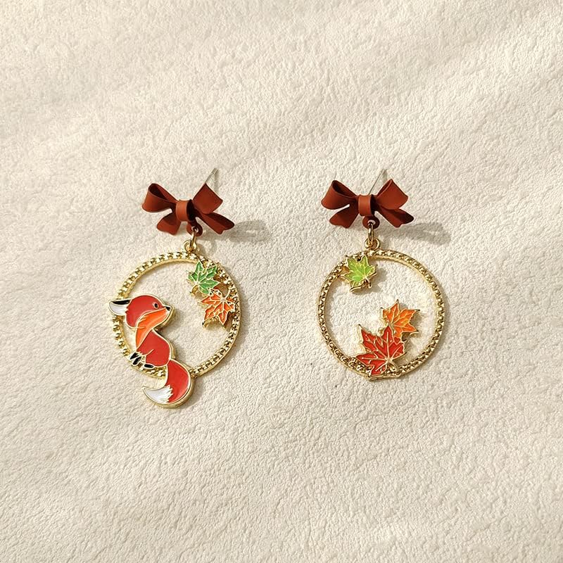 Thanksgiving Earrings for Women Cute Funny Squirrel Turkey Hazelnut Dangle Drop Earrings Delicate Fashion Colorful Maple Leaf Wreath Rhinestone Earrings Thanksgiving Holiday Themed