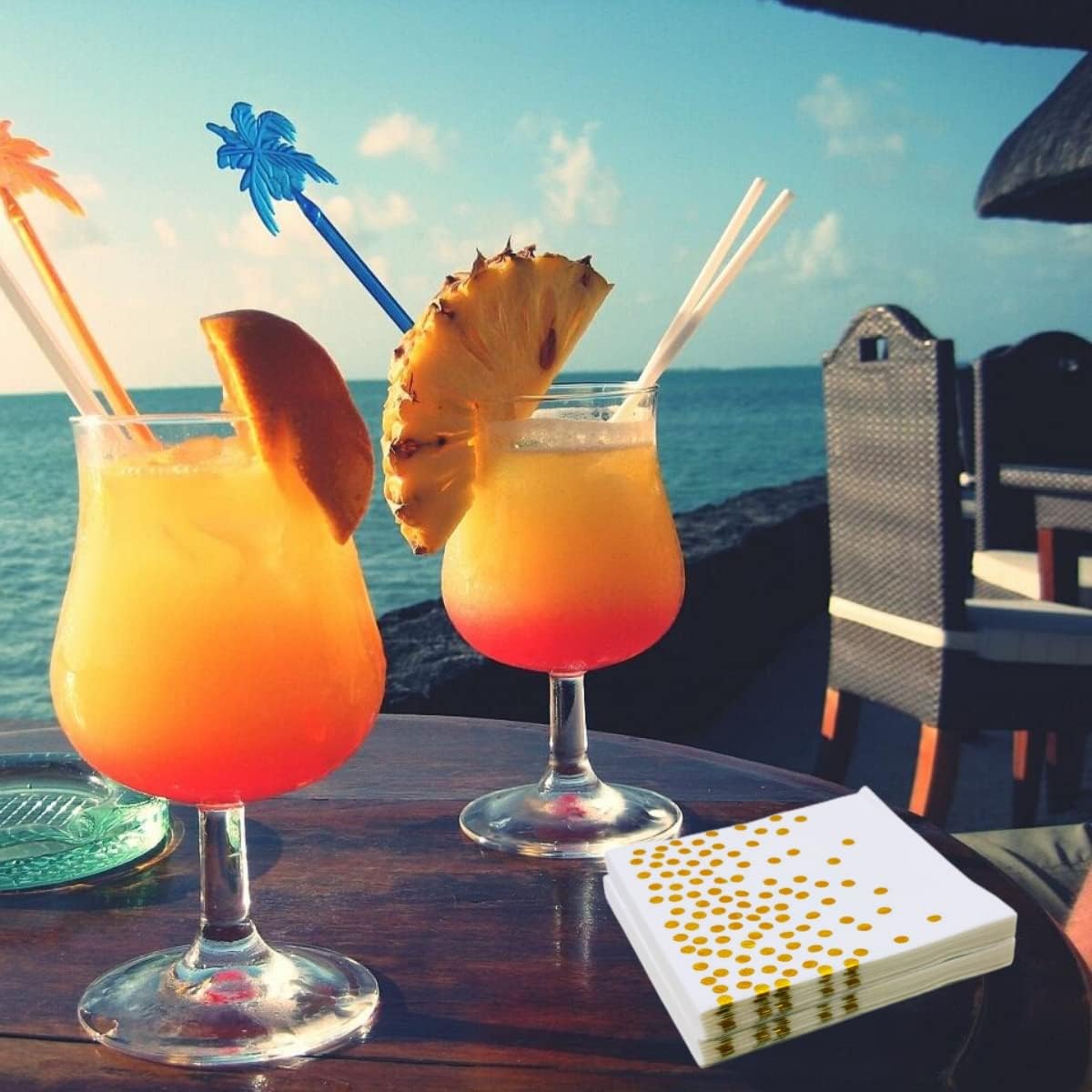 Napkins 100-pack, white and gold napkins Gold napkins Napkins