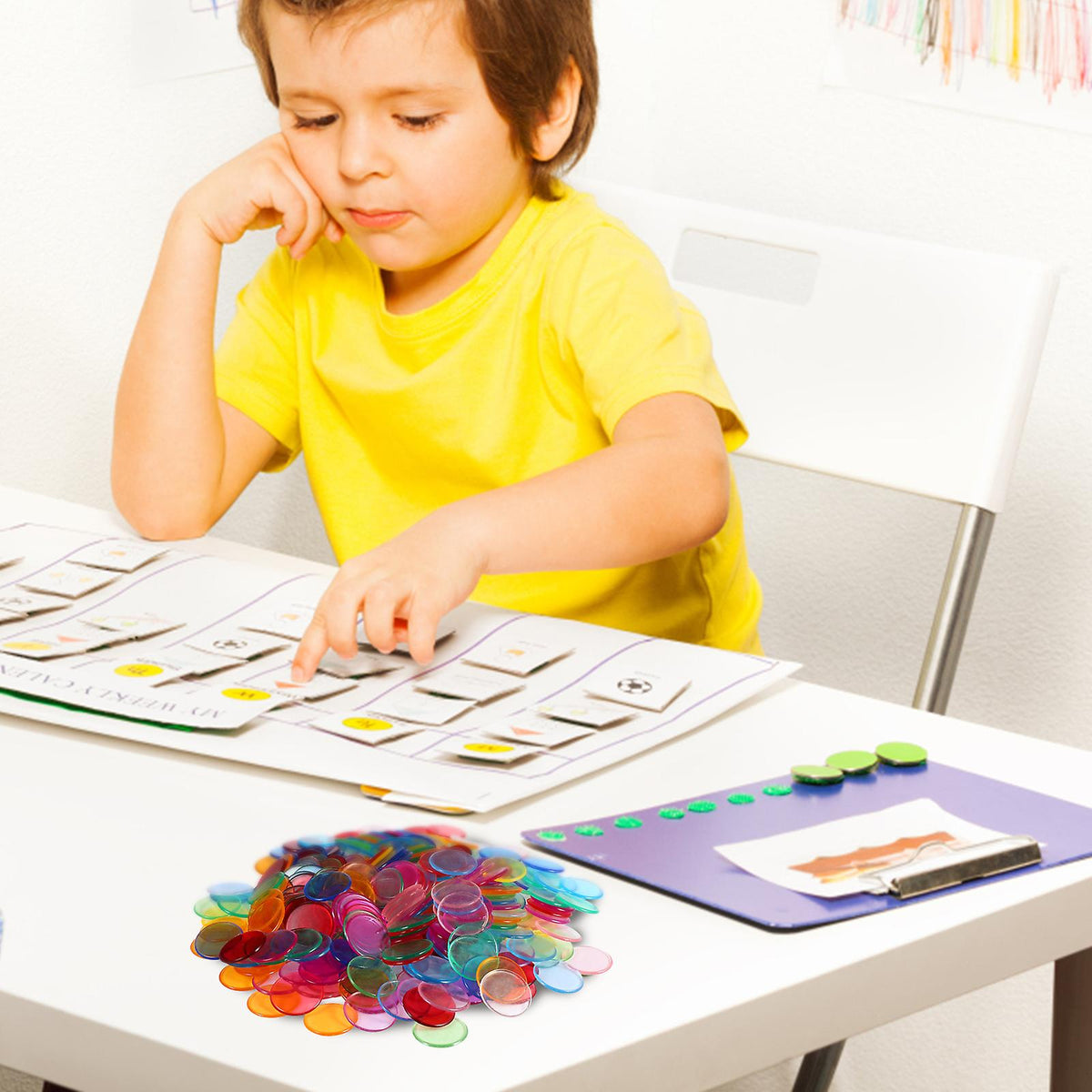 Plastic Bingo Tiles Markers, 500 pcs Round Tiles for Bingo Games Counting Cards Accessories