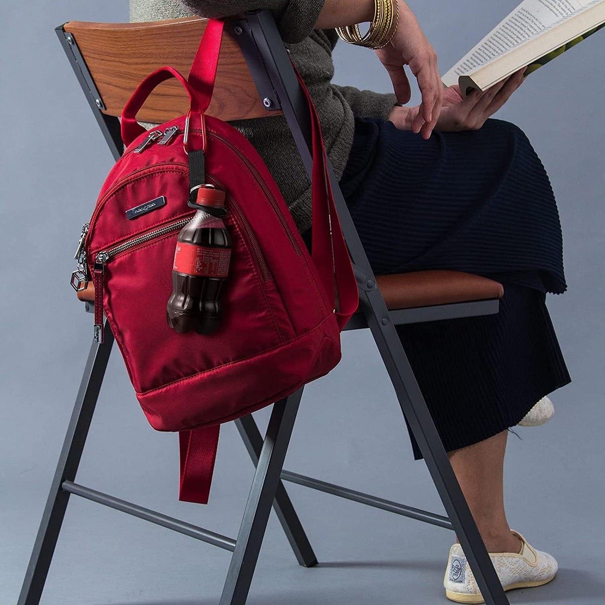 Durable Silicone Water Bottle Holder Hook Carrier with Carabiner Clip & Key Ring, Fits Any 12oz, 17oz and 25oz Water Bottles for Outdoor Activities Camping Hiking Traveling or Daily Use