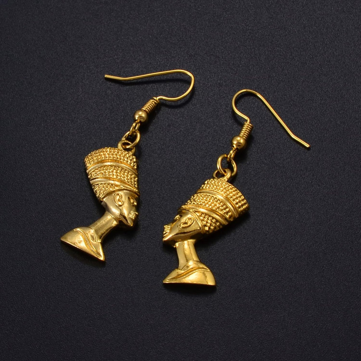 Egyptian Queen Ear Hoop Earrings - Ethnic Women Nefertiti Larger Earrings Vintage Pattern Unique Country Flag Hip Hop Piercing Drop for Ladies, Gold