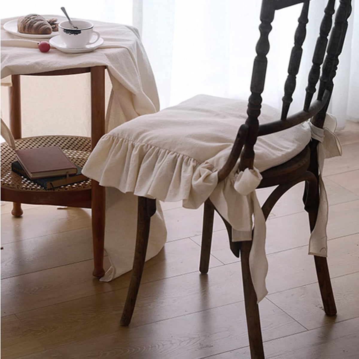Ruffled Chair Cushions with Ties Elegant Vintage Cotton Chair Pads Soft Cotton Filled Seat Cushion for Farmhouse Home Kitchen Dining,Flesh,37 * 37cm