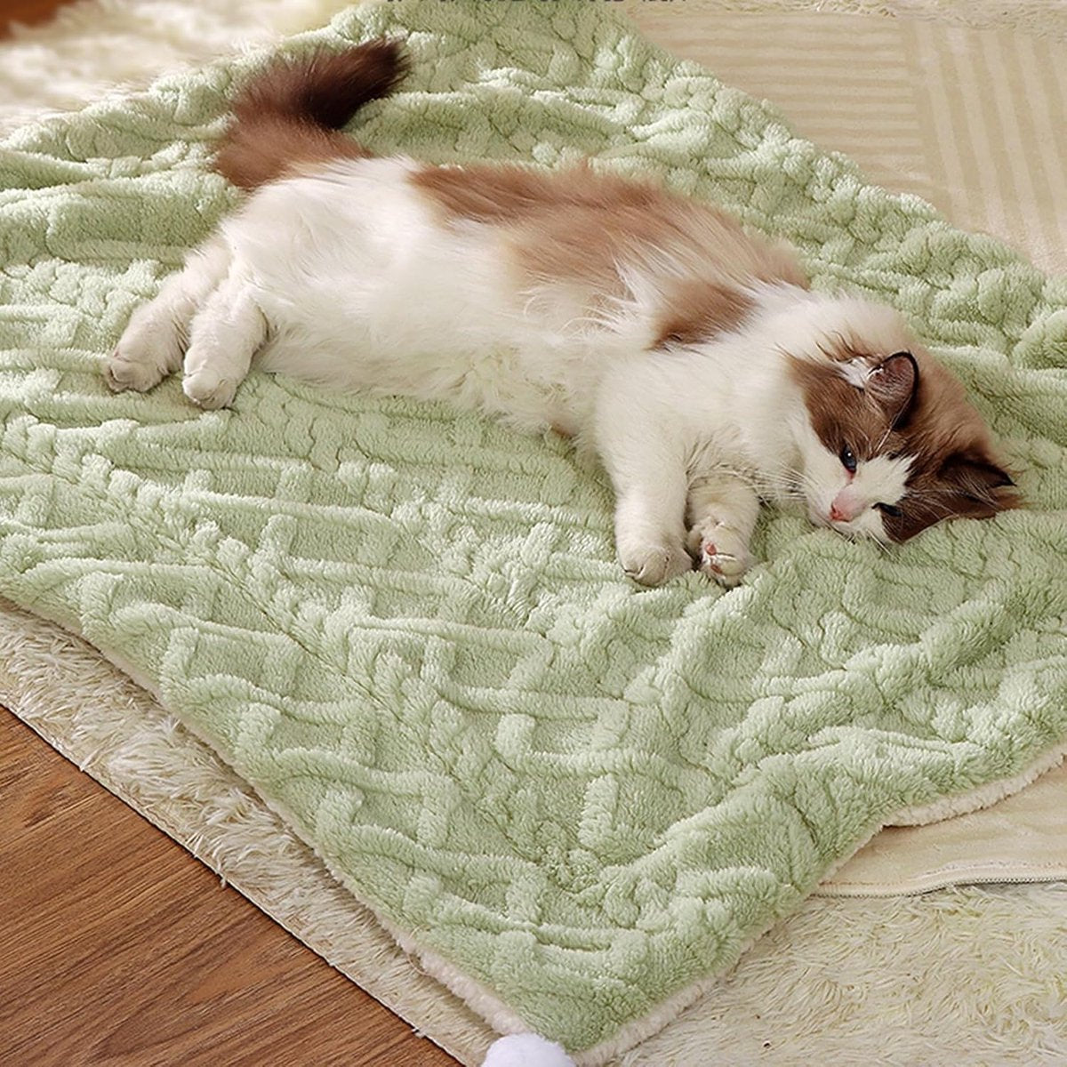 Pet Mat - Soft Pet Blanket - Warm Plush Blanket for Dogs and Cats - Comfortable & Cozy Sleep Blanket - 55*45cm