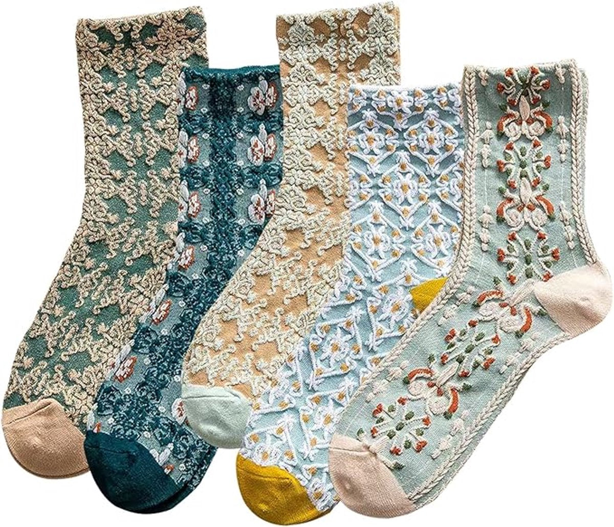 5 pairs of cotton socks for women - retro floral pattern - warm socks - lounge socks - autumn and winter socks - socks with 3D relief design