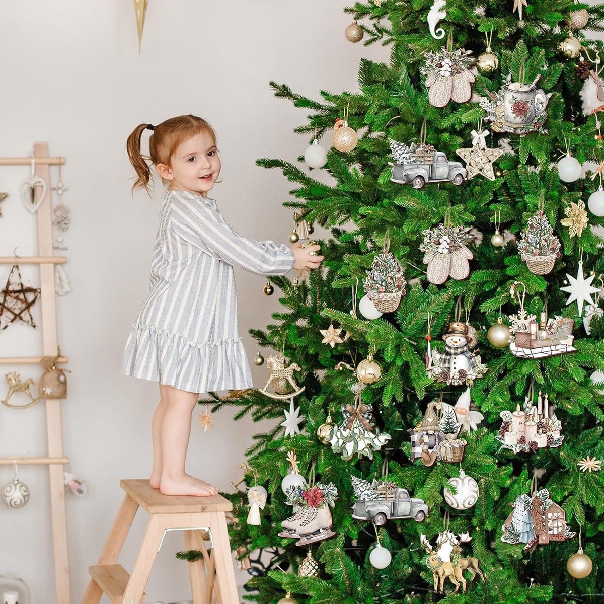 Christmas tree decorations (12 pieces) - Indoor Christmas decorations - Wooden Christmas tree decorations - Snowman - Sleigh - Reindeer set - Christmas decorations - Christmas decorations - Style A