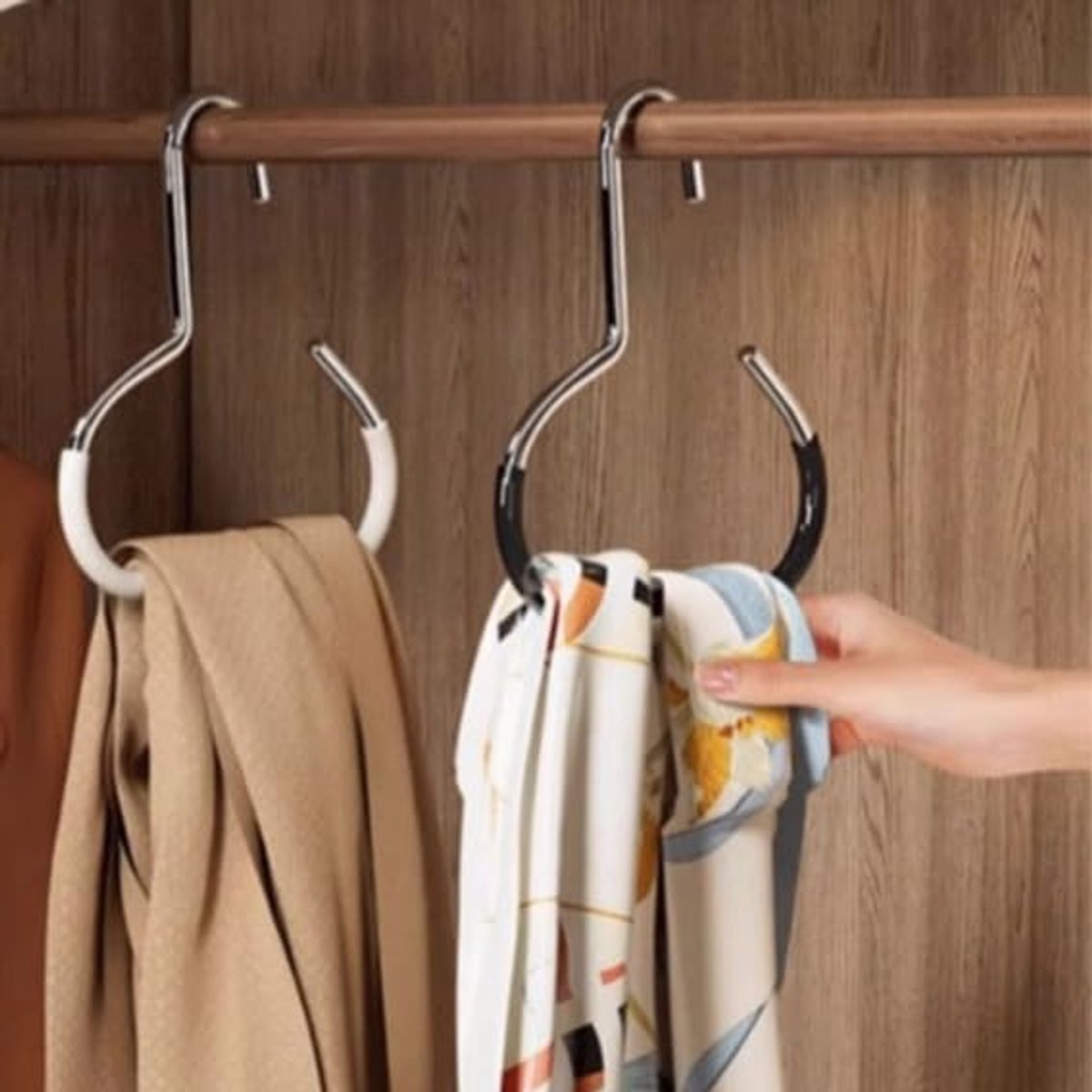 10-pack - Non-slip - Space-saving - Storage rack - Wardrobe belt/scarf hooks - Suitable for displaying hats, vests, ties, shawls (black)