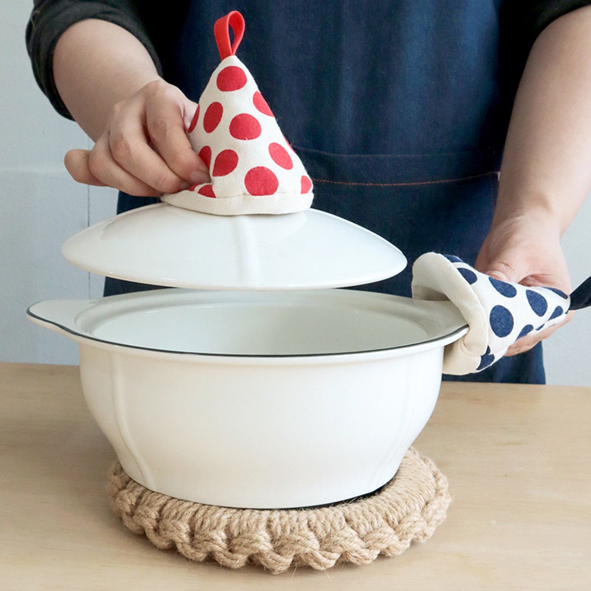 Gloves - Insulated gloves - burn gloves - microwave - oven - kitchen pot lid - frying pan lid - Thickened heat-insulating gloves - 6 pieces