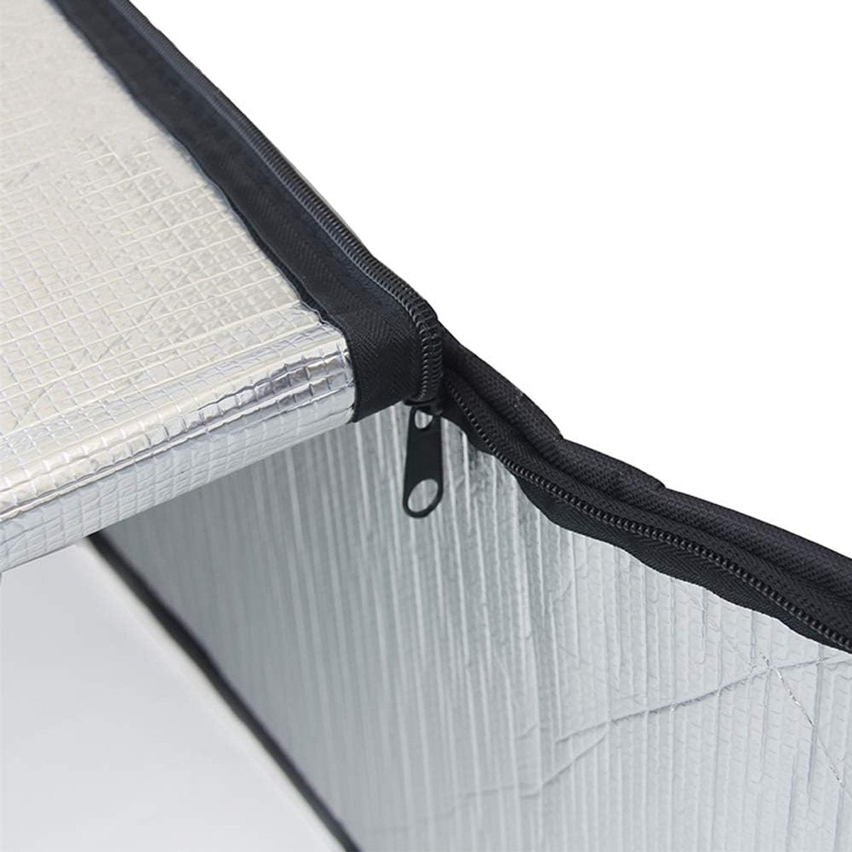 Attic Hatch Insulation Cover 63.5x138 cm - Dust Cover for Attic Hatch - Energy Saving With Zipper - For Stairs - Cool in Summer, Warm in Winter
