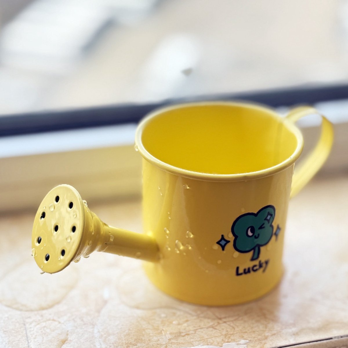 Casting Kettle - Iron Garden Small Household Casting Kettle - Bucket - Four-Leaf Clover - Yellow