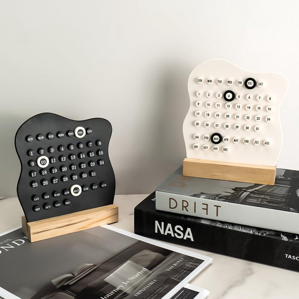 Desktop Perpetual Calendar - 2026 Calendar - Reusable Block Calendar for the Desk - 2026 Monthly Calendar - Modern Ring Date Calendar - Black