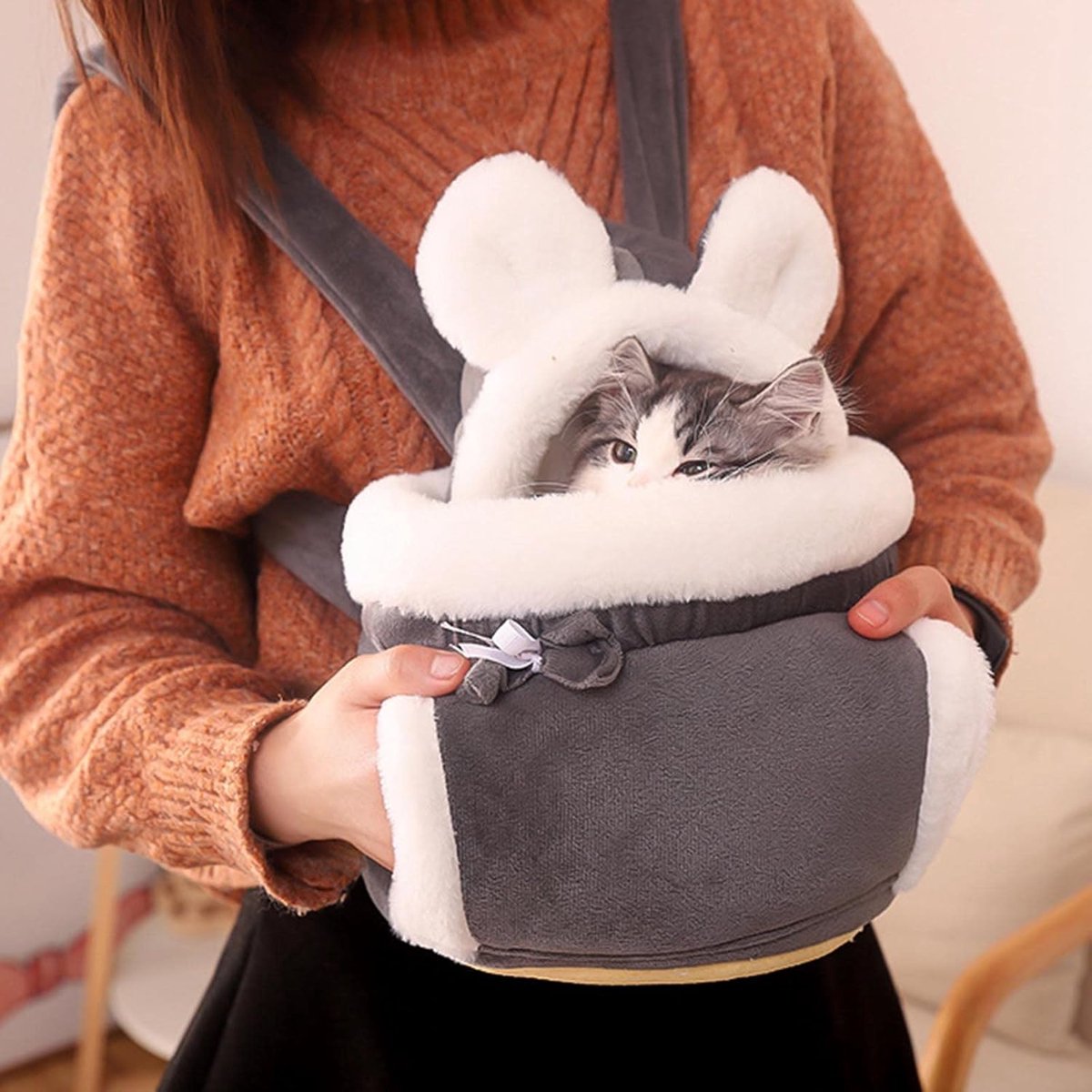 Cat Bed - Backpack for Pet Travel - Can be used as a cat basket indoors - Side pockets to keep your hands warm - Wide shoulder straps - Best choice for traveling with small pets (Gray, Size M: 25*25*21)