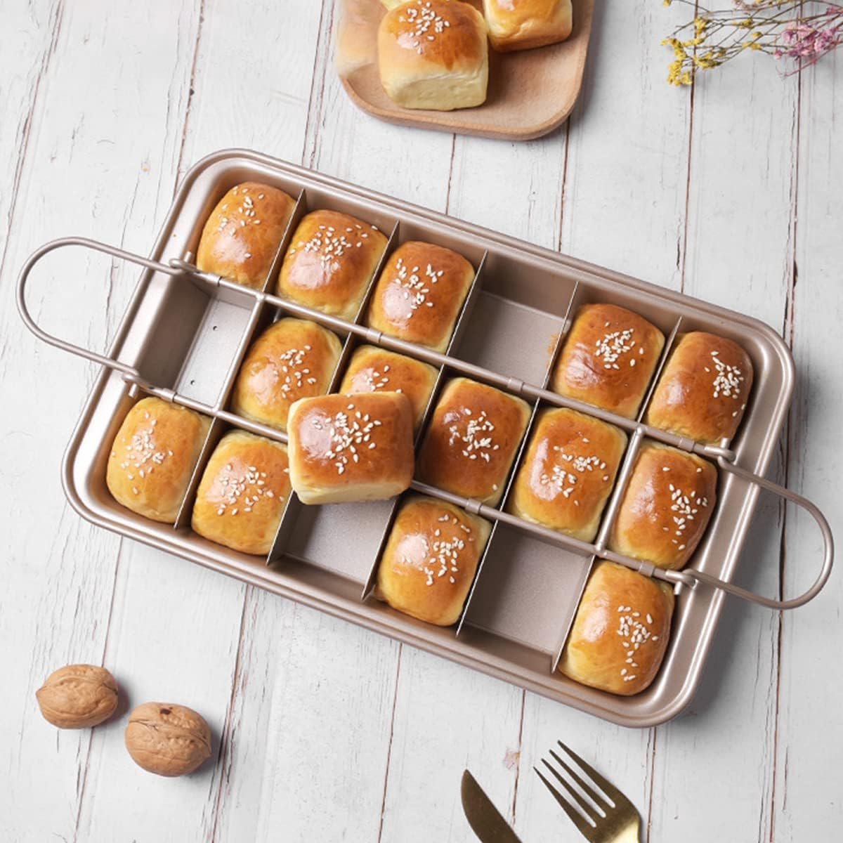 Baking Pan - Cake Pan - Bread Baking Pan - Baking Tray - With Cutting Aid Function - With Non-Slip Handle - Suitable for making cakes, chocolate, pastries, pies, cookies, etc. - 30 x 20 x 5 cm