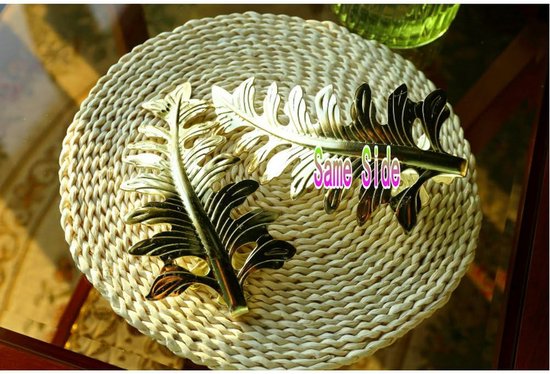 Curtain Hook - Leaf Curtain Wall Hook - Curtain Accessory - Set of 2 (Gold)