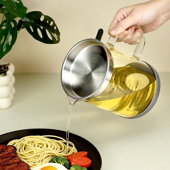 Oil Can - Leak-Proof Oil Container - Oil Filter Can - Oil Container for Household Kitchen Use - Leak-Proof Oil Can with Mesh Filter - Glass Oil Filter Can