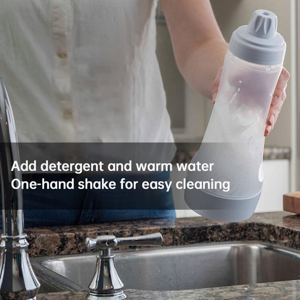 Squeeze bottle for batter - pancakes and waffles - with mixing ball