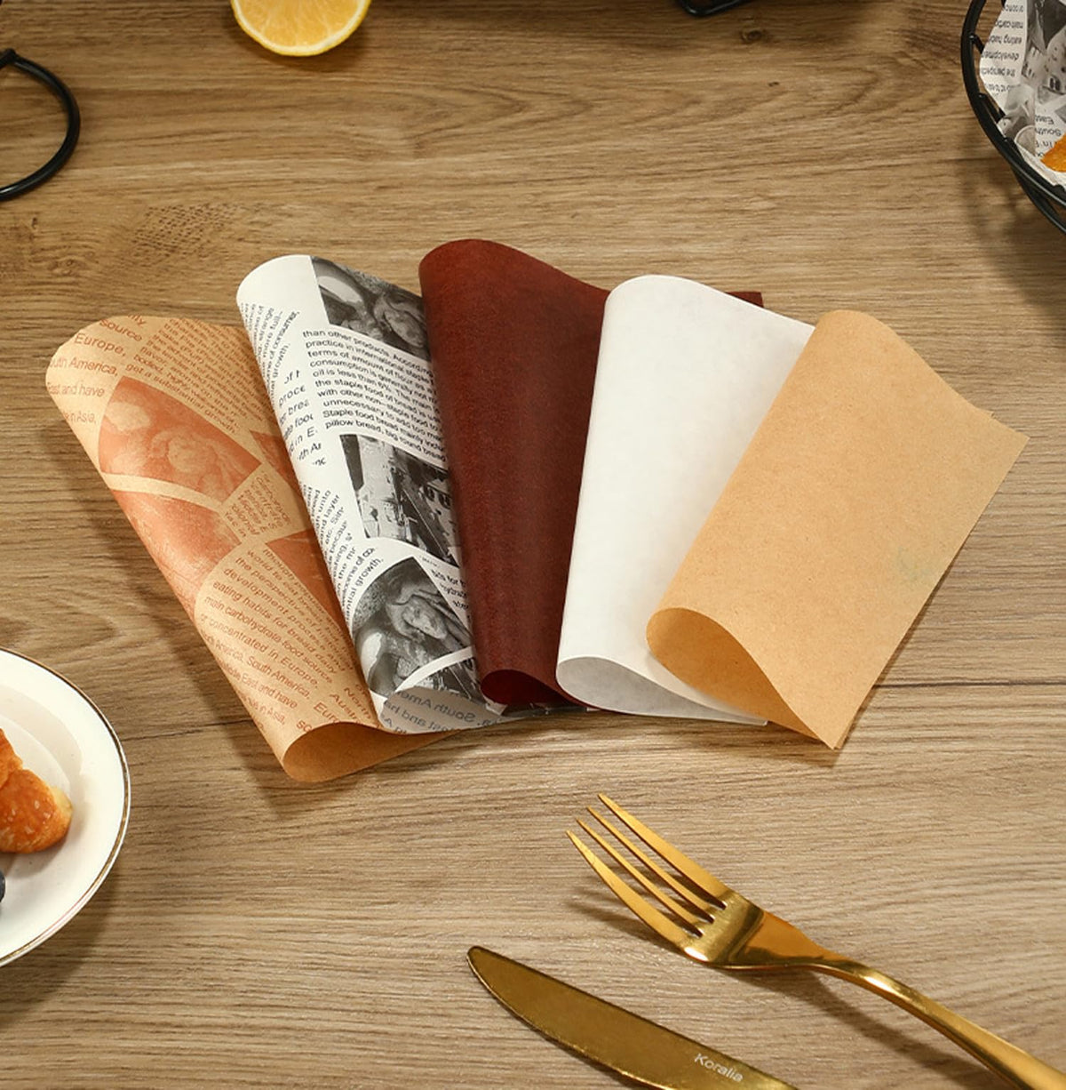 Silicone baking paper wax paper - for cooked food, 100 sheets square kraft paper for absorbing oil, newspaper for sandwich and food baskets, suitable for cakes, bread, fries, pizza, hamburgers, hot dogs